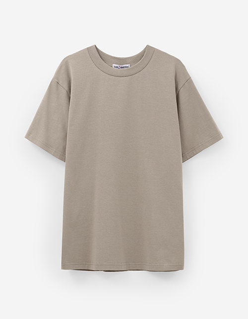 Оливковая футболка