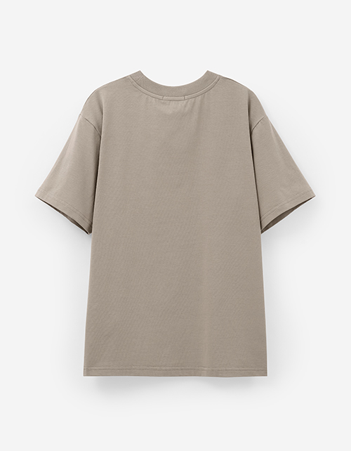 Оливковая футболка