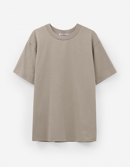 Оливковая футболка Оливковая футболка