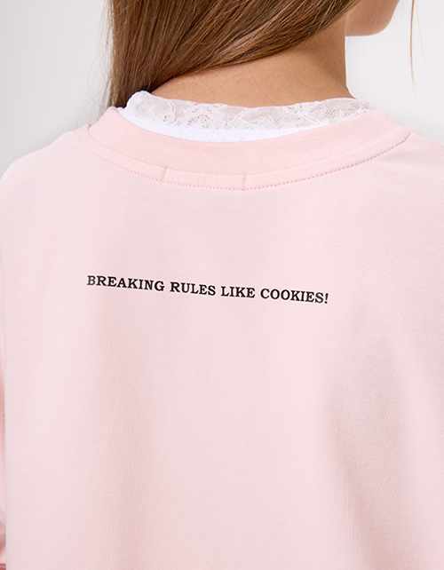 Пудрово-розовая укороченная футболка для девочки